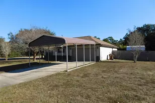 2628 Salamanca St, Navarre, FL 32566 - Photo 3