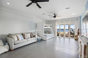 10641 Gulf Beach Hwy, Pensacola, FL 32507 - Photo 15