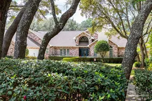 2639 Cove Rd, Navarre, FL 32566 - Photo 1