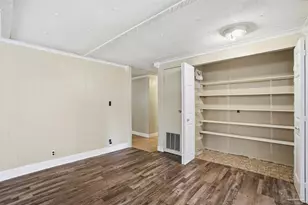 6952 Burrell Ln, Pensacola, FL 32503 - Photo 13