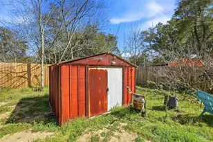 6952 Burrell Ln, Pensacola, FL 32503 - Photo 43