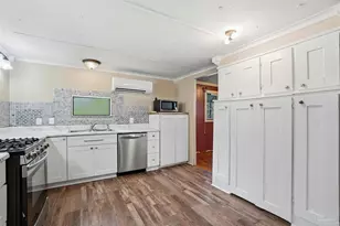 6952 Burrell Ln, Pensacola, FL 32503 - Photo 17