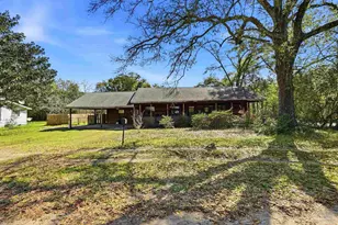 6952 Burrell Ln, Pensacola, FL 32503 - Photo 3