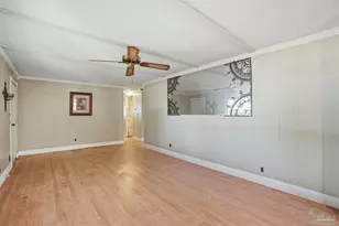 6952 Burrell Ln, Pensacola, FL 32503 - Photo 7