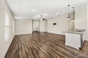 6257 Redberry Dr, Gulf Breeze, FL 32563 - Photo 3