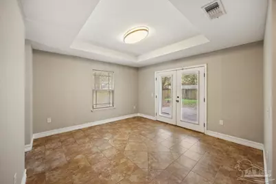 8445 Rynes Cir, Navarre, FL 32566 - Photo 11