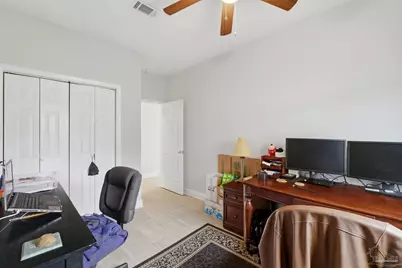 109 E Texar, Pensacola, FL 32503 - Photo 17