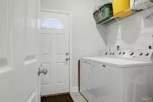 109 E Texar, Pensacola, FL 32503 - Photo 27