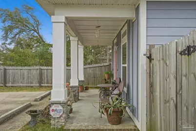 109 E Texar, Pensacola, FL 32503 - Photo 5