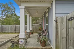 109 E Texar, Pensacola, FL 32503 - Photo 5