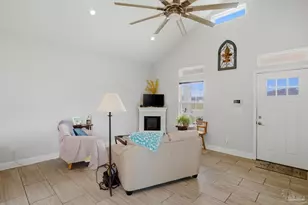 109 E Texar, Pensacola, FL 32503 - Photo 9