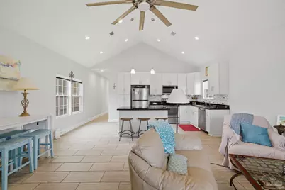 109 E Texar, Pensacola, FL 32503 - Photo 7