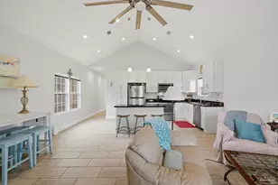 109 E Texar, Pensacola, FL 32503 - Photo 7