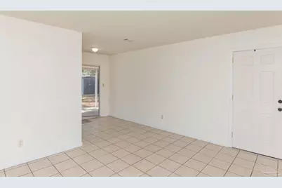 4513 Guerlain Way, Pensacola, FL 32505 - Photo 3