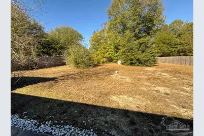 8826 Bluebell St, Milton, FL 32583 - Photo 13