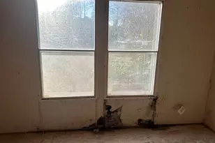 222 Vann Cir, Laurel Hill, FL 32567 - Photo 11