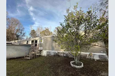 222 Vann Cir, Laurel Hill, FL 32567 - Photo 17