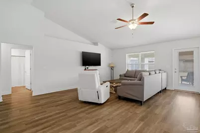 6499 Benelli Dr, Milton, FL 32570 - Photo 3