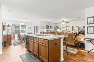 2187 Waltham St, Pensacola, FL 32505 - Photo 3