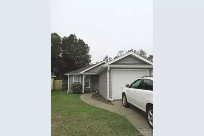 1649 Governors Dr, Pensacola, FL 32514 - Photo 1