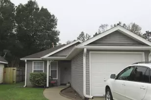 1649 Governor's Dr, Pensacola, FL 32514 - Photo 1