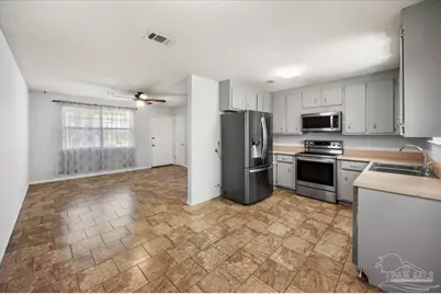 5135 Nekole Dr, Milton, FL 32570 - Photo 7