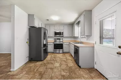 5135 Nekole Dr, Milton, FL 32570 - Photo 9