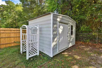 3795 Summer Dr, Pensacola, FL 32504 - Photo 41