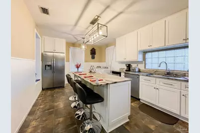 1618 W Garden St, Pensacola, FL 32502 - Photo 13