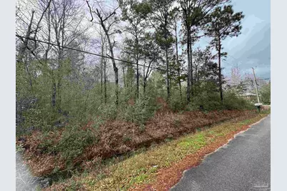 5165 San Miguel St, Milton, FL 32583 - Photo 3