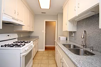 1221 E Hernandez St, Pensacola, FL 32503 - Photo 13