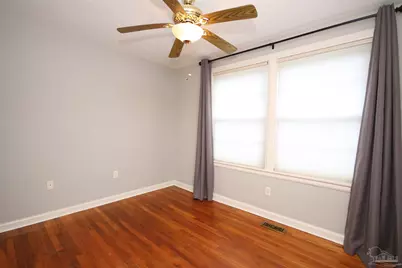 1221 E Hernandez St, Pensacola, FL 32503 - Photo 15