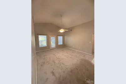 711 Marsh Harbor Dr, Mary Esther, FL 32569 - Photo 5