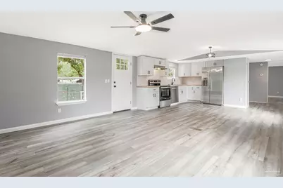 5658 Government Dr, Gulf Breeze, FL 32563 - Photo 3