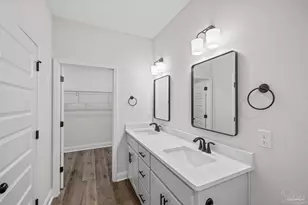 5743 San Blas St, Milton, FL 32583 - Photo 19