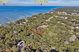 2437 W Bayshore Rd, Gulf Breeze, FL 32563 - Photo 49