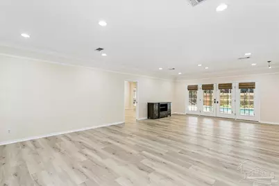 2437 W Bayshore Rd, Gulf Breeze, FL 32563 - Photo 3