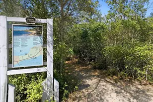 2437 W Bayshore Rd, Gulf Breeze, FL 32563 - Photo 65