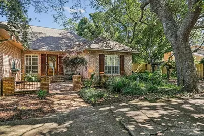 2437 W Bayshore Rd, Gulf Breeze, FL 32563 - Photo 45