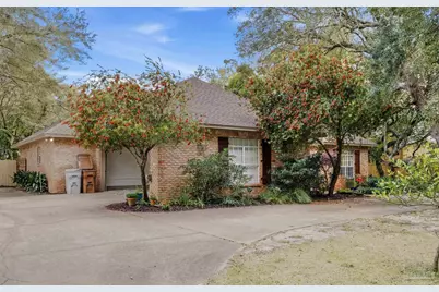 2437 W Bayshore Rd, Gulf Breeze, FL 32563 - Photo 39