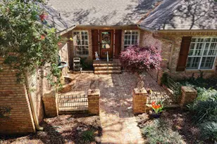 2437 W Bayshore Rd, Gulf Breeze, FL 32563 - Photo 53
