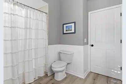 2437 W Bayshore Rd, Gulf Breeze, FL 32563 - Photo 25