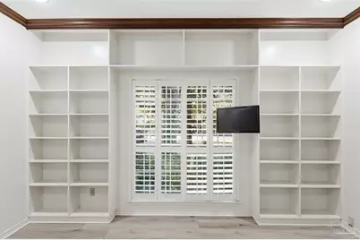 2437 W Bayshore Rd, Gulf Breeze, FL 32563 - Photo 27