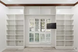 2437 W Bayshore Rd, Gulf Breeze, FL 32563 - Photo 27