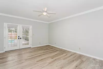 2437 W Bayshore Rd, Gulf Breeze, FL 32563 - Photo 21