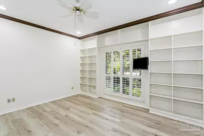 2437 W Bayshore Rd, Gulf Breeze, FL 32563 - Photo 35