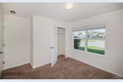 9490 Lutoo Ln, Pensacola, FL 32526 - Photo 9