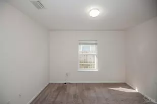 9490 Lutoo Ln, Pensacola, FL 32526 - Photo 17