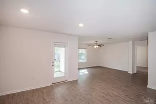 9490 Lutoo Ln, Pensacola, FL 32526 - Photo 43