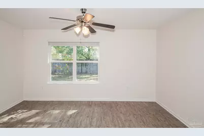 9490 Lutoo Ln, Pensacola, FL 32526 - Photo 37